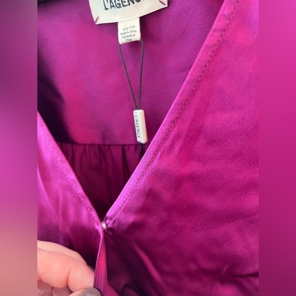 NWT L'AGENCE Silk drape wrap Front Long Sleeve Shirt Size XS - Picture 7 of 11